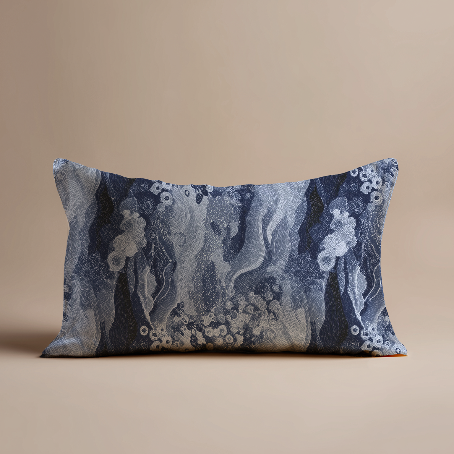 Dawn Silk Pillowcase in Whisper