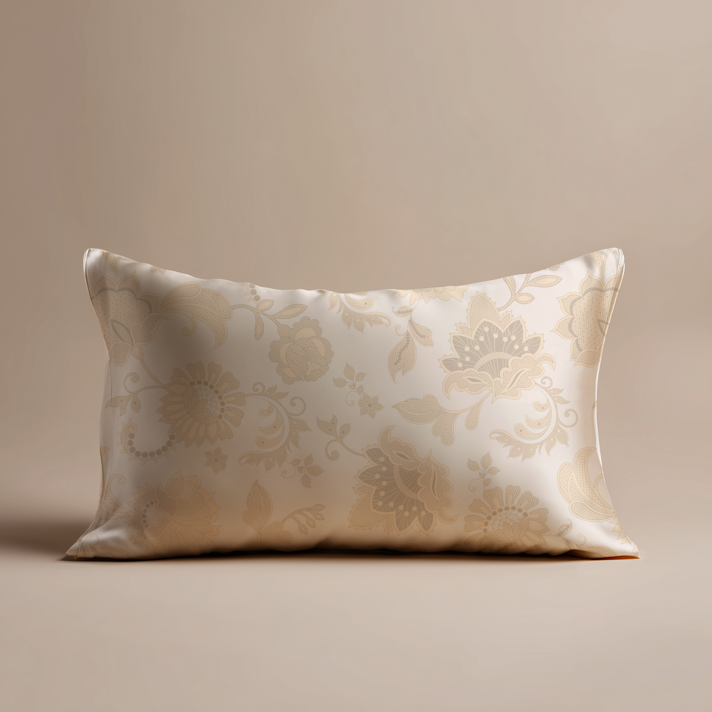 Legacy Lace Silk Pillowcase in Ecru